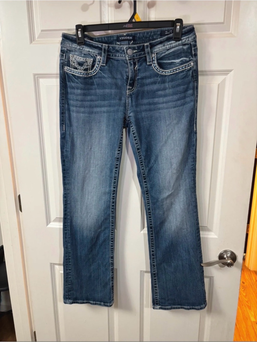 Vigoss Women's Faded Blue Bootcut Jeans with Embroidered Pockets